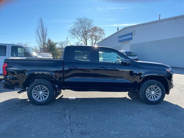 new 2024 Chevrolet Colorado car, priced at $38,150