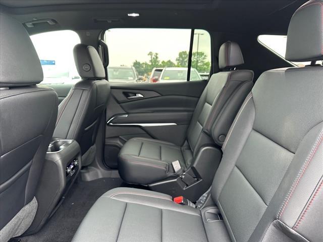 new 2025 Chevrolet Traverse car, priced at $49,594