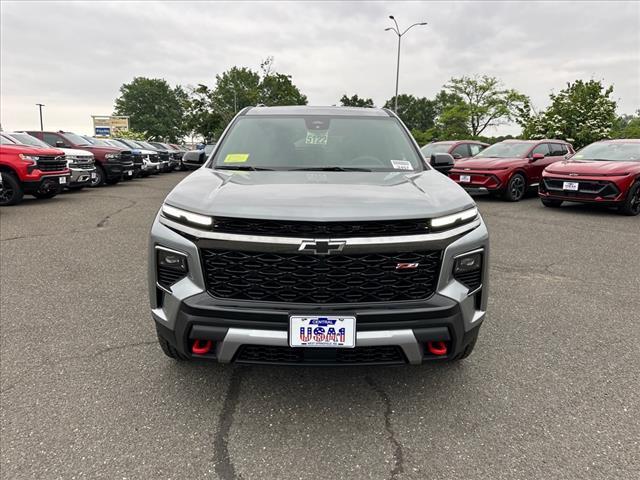 new 2025 Chevrolet Traverse car, priced at $49,594