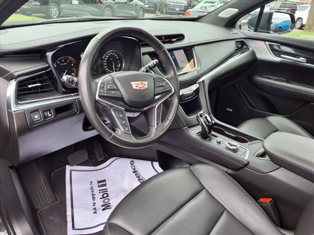 used 2023 Cadillac XT5 car, priced at $38,995