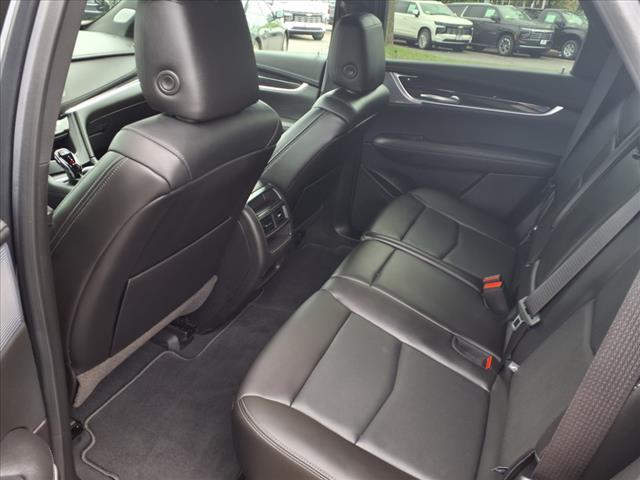used 2023 Cadillac XT5 car, priced at $38,995