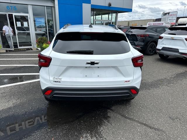 new 2025 Chevrolet Trax car, priced at $24,690