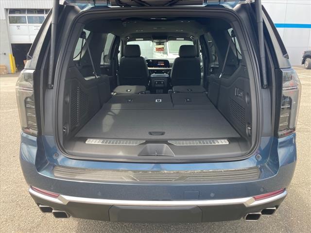 new 2025 Chevrolet Suburban car, priced at $85,645