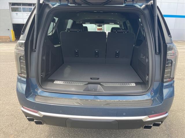 new 2025 Chevrolet Suburban car, priced at $85,645