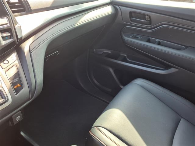 used 2024 Honda Odyssey car, priced at $41,995