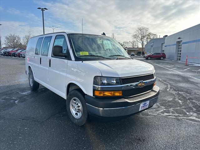 new 2025 Chevrolet Express 2500 car, priced at $45,220