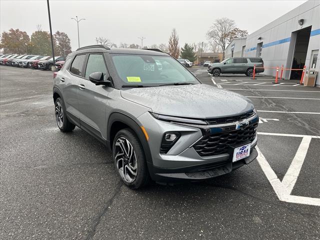 new 2025 Chevrolet TrailBlazer car, priced at $30,684