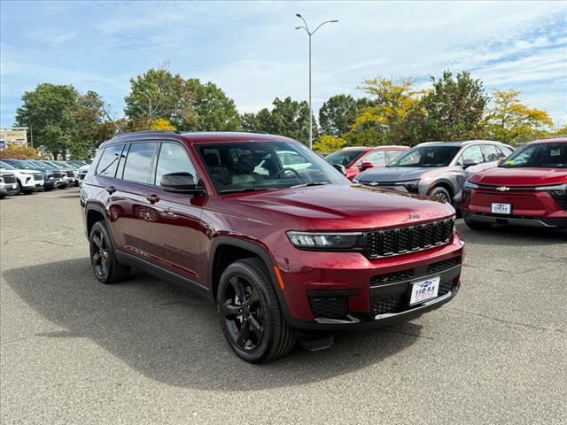 used 2024 Jeep Grand Cherokee L car, priced at $37,995