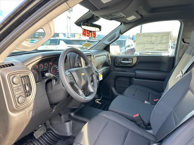new 2025 Chevrolet Silverado 1500 car, priced at $35,609