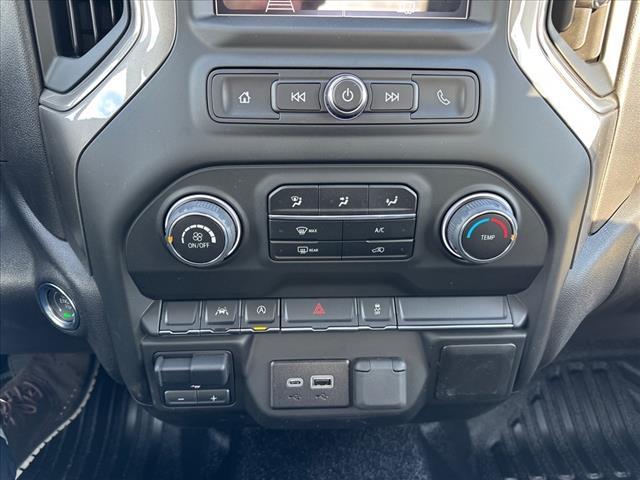 new 2025 Chevrolet Silverado 1500 car, priced at $35,609