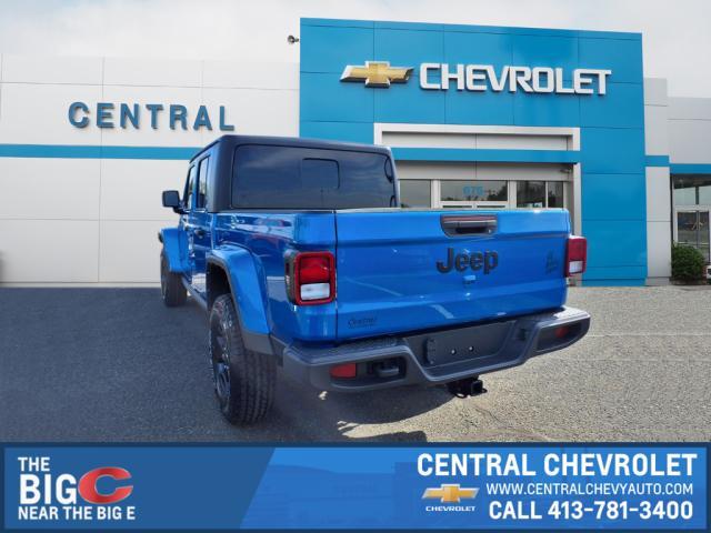 used 2022 Jeep Gladiator car, priced at $33,995