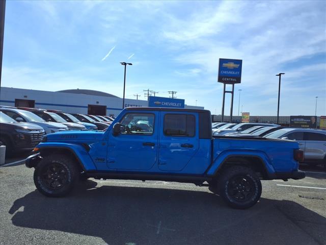 used 2022 Jeep Gladiator car, priced at $33,995