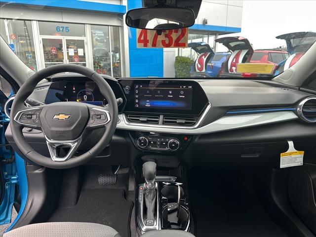 new 2025 Chevrolet Trax car, priced at $23,379