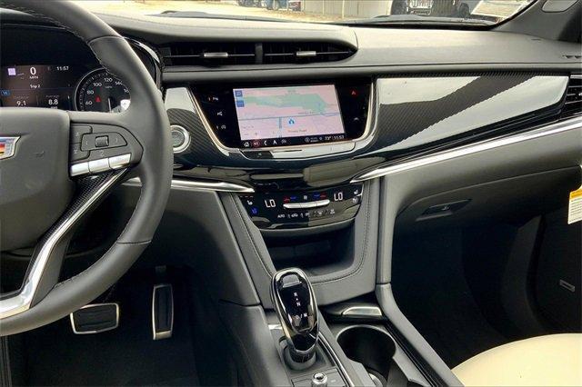 new 2025 Cadillac XT6 car, priced at $66,415