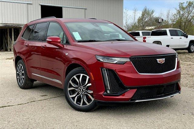 new 2025 Cadillac XT6 car, priced at $66,415