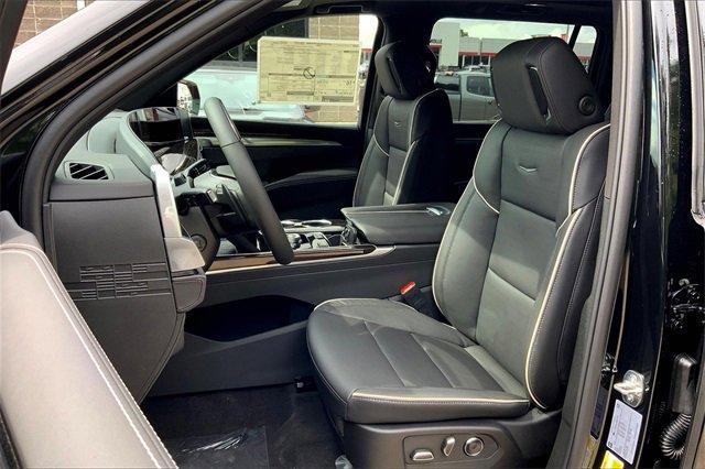 new 2025 Cadillac Escalade ESV car, priced at $111,195