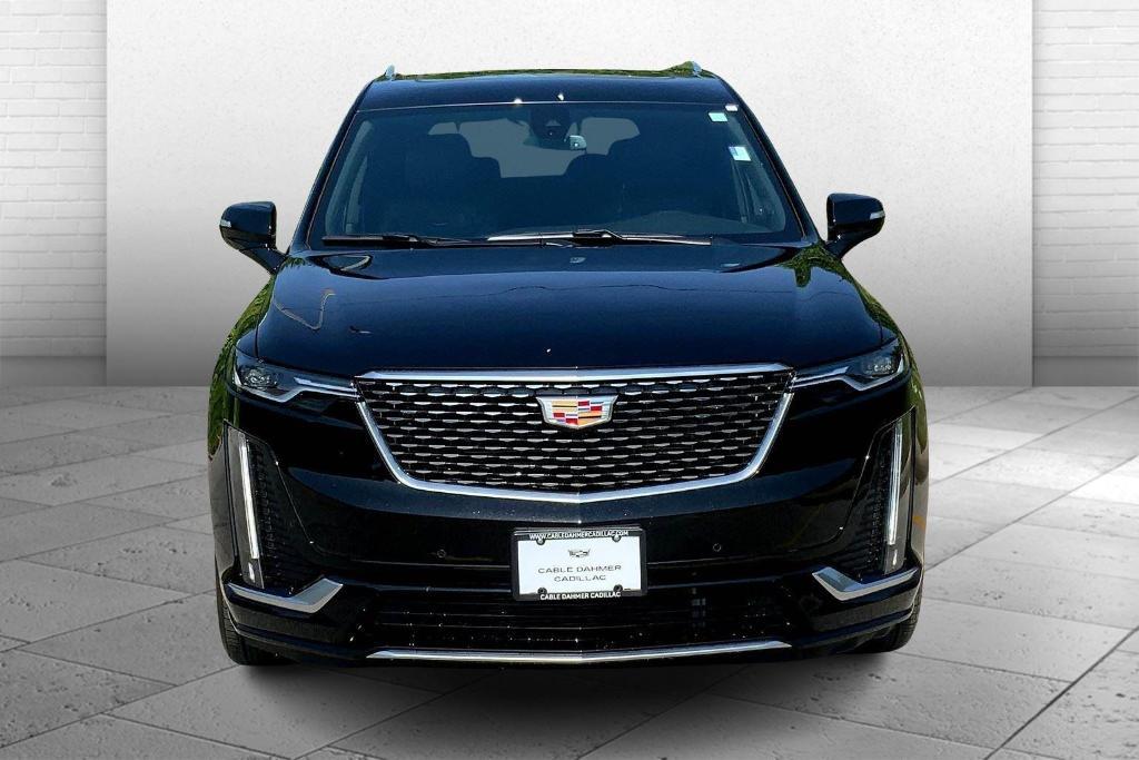 used 2025 Cadillac XT6 car, priced at $53,956