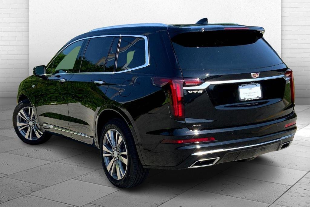used 2025 Cadillac XT6 car, priced at $53,956