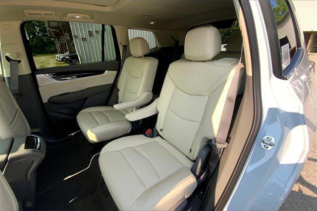 new 2025 Cadillac XT6 car, priced at $63,764