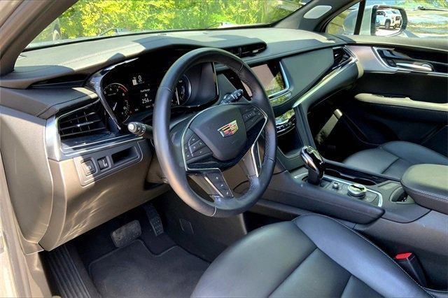 used 2024 Cadillac XT5 car, priced at $46,642