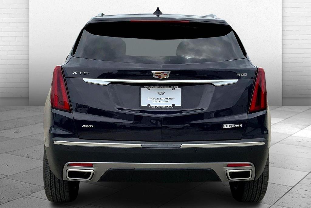 new 2025 Cadillac XT5 car, priced at $59,789