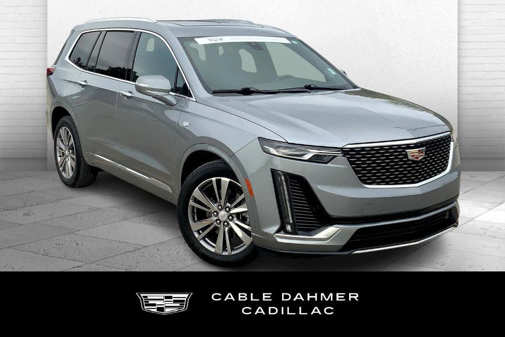 used 2025 Cadillac XT6 car, priced at $45,923
