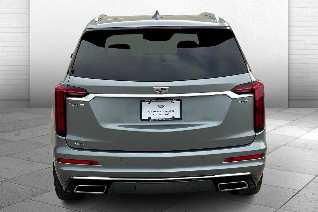 used 2025 Cadillac XT6 car, priced at $45,923
