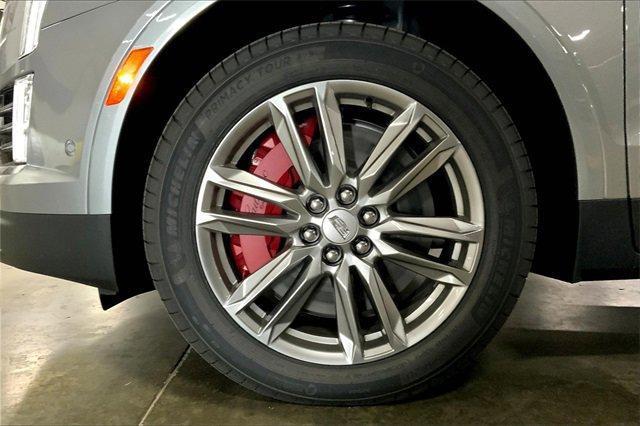 new 2025 Cadillac XT5 car, priced at $62,465