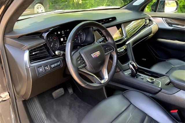 used 2022 Cadillac XT6 car, priced at $37,469