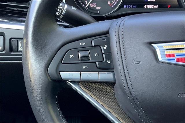used 2022 Cadillac XT6 car, priced at $37,469