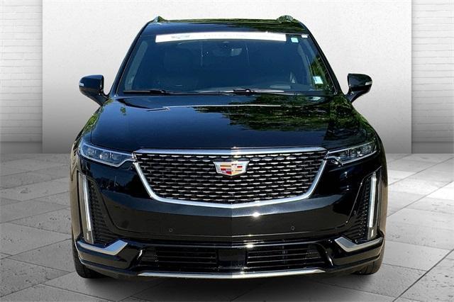 used 2022 Cadillac XT6 car, priced at $37,469