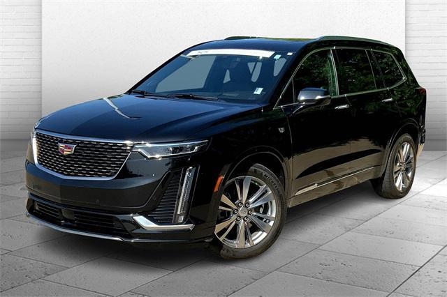 used 2022 Cadillac XT6 car, priced at $37,469