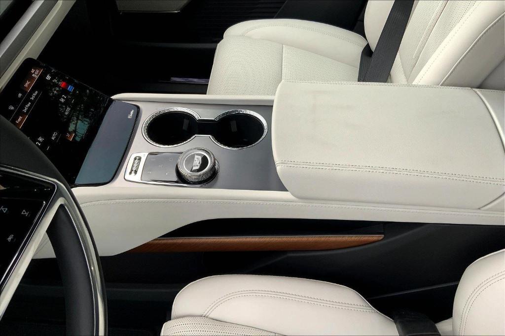 new 2026 Cadillac VISTIQ car, priced at $73,365