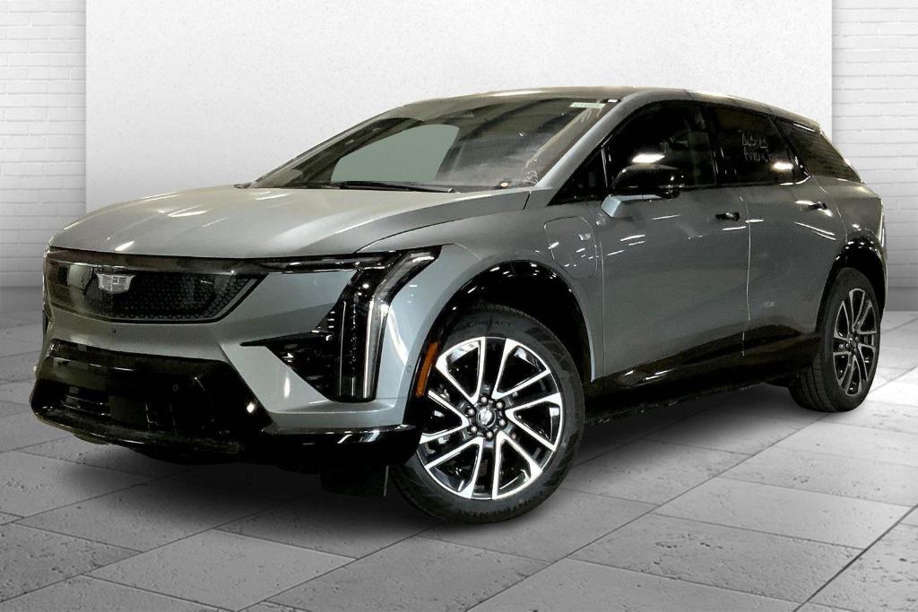 new 2025 Cadillac OPTIQ car, priced at $55,914
