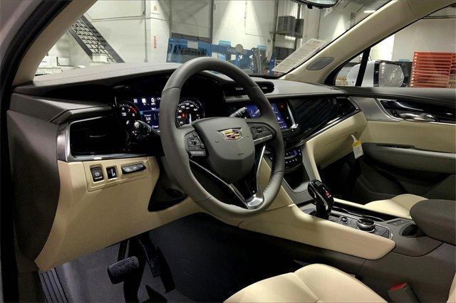 new 2025 Cadillac XT6 car, priced at $56,715