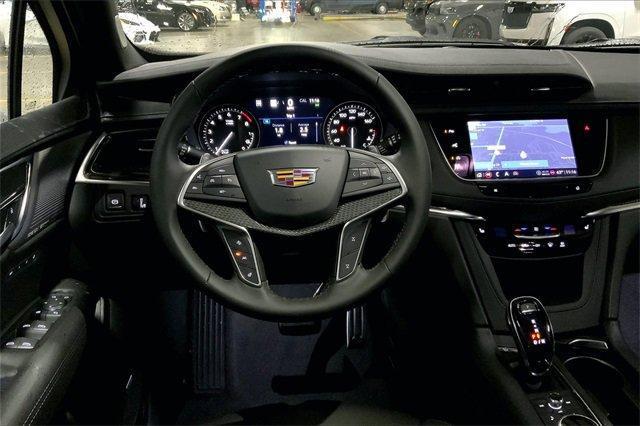 new 2025 Cadillac XT5 car, priced at $54,740