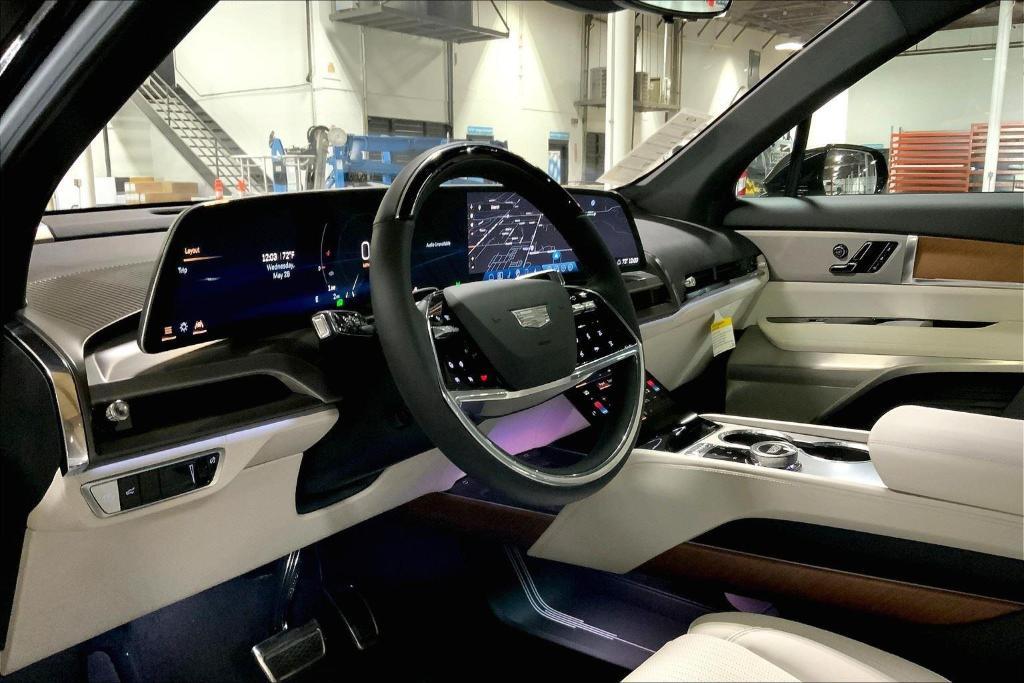 new 2026 Cadillac VISTIQ car, priced at $80,215