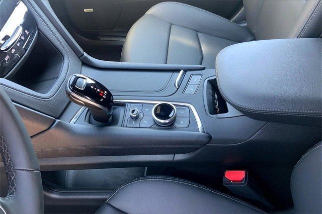 new 2025 Cadillac XT5 car, priced at $58,815
