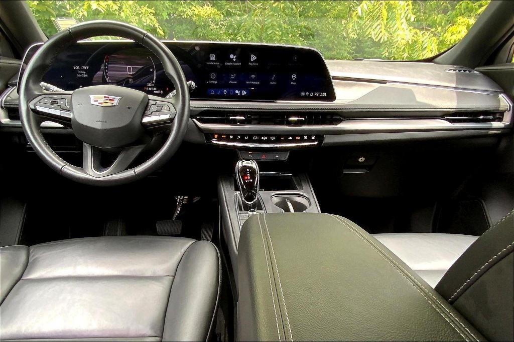 used 2024 Cadillac XT4 car, priced at $34,421