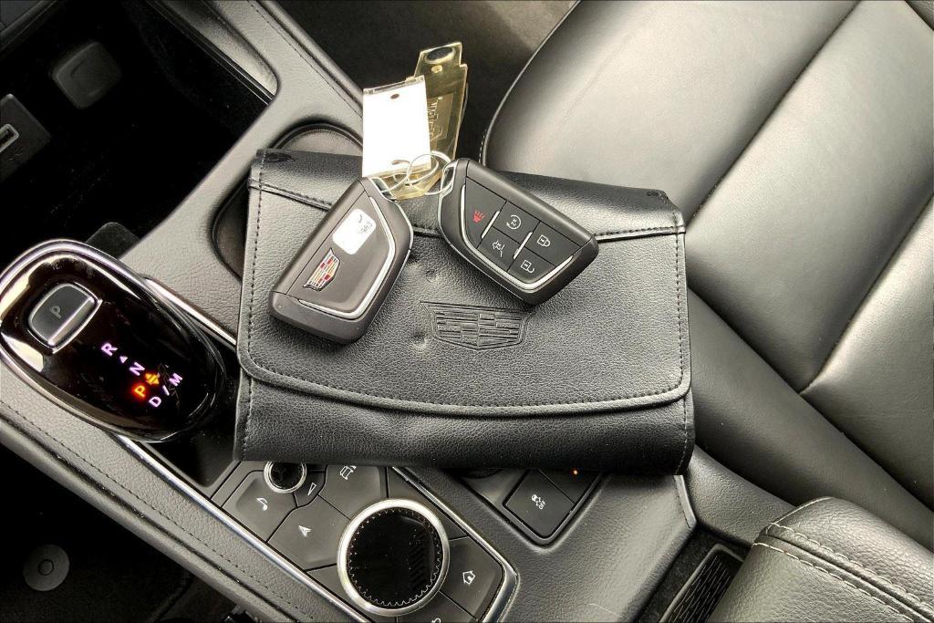 used 2024 Cadillac XT4 car, priced at $34,421