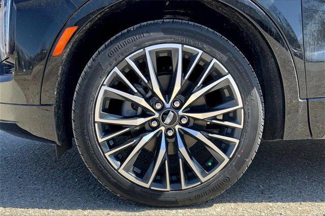 new 2025 Cadillac XT4 car, priced at $46,165