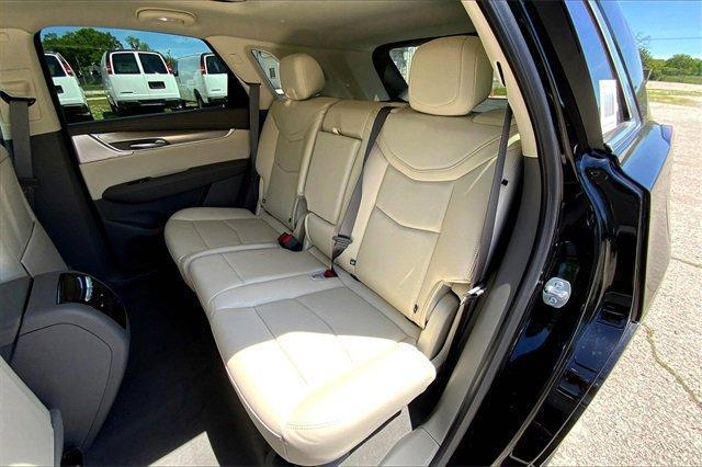 new 2025 Cadillac XT5 car, priced at $59,789