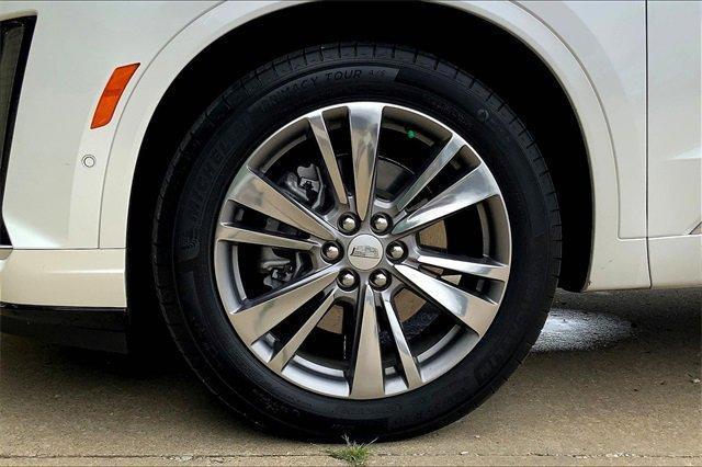 used 2024 Cadillac XT6 car, priced at $45,868