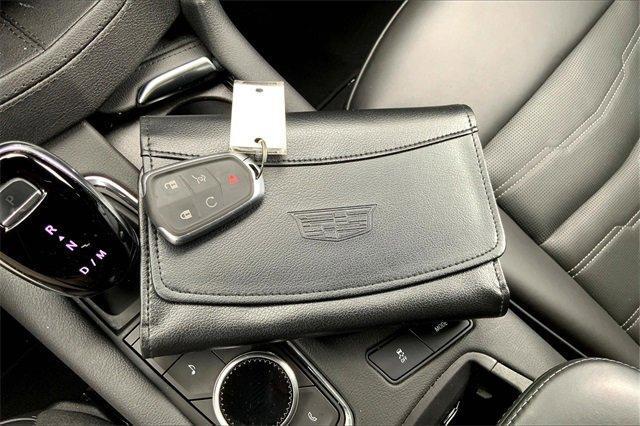 used 2024 Cadillac XT6 car, priced at $45,868