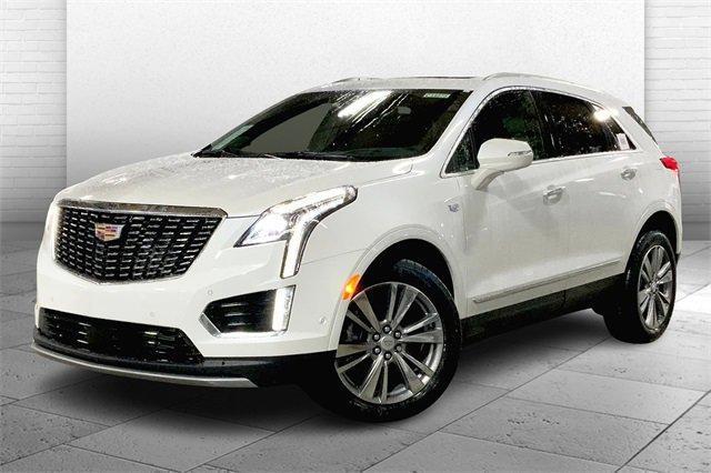 new 2025 Cadillac XT5 car, priced at $52,365