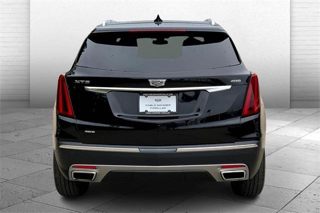 used 2022 Cadillac XT5 car, priced at $35,302