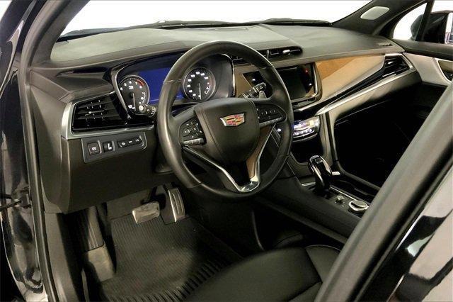 used 2024 Cadillac XT6 car, priced at $42,218