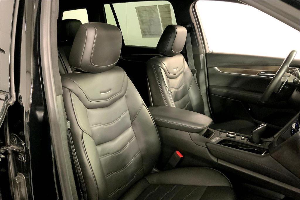 used 2024 Cadillac XT6 car, priced at $45,218