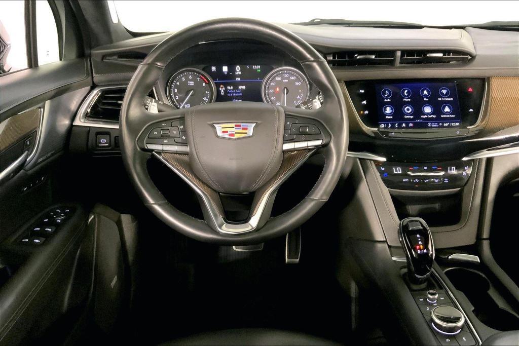 used 2024 Cadillac XT6 car, priced at $45,218