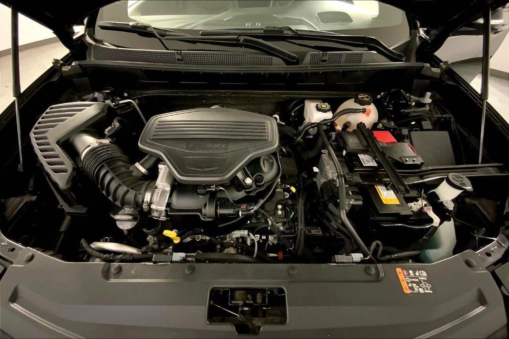 used 2024 Cadillac XT6 car, priced at $45,218